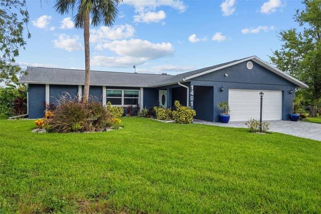 1401 GEORGETOWNE DR photo