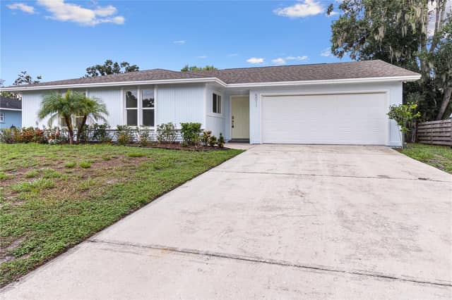 5011 LEON DR photo