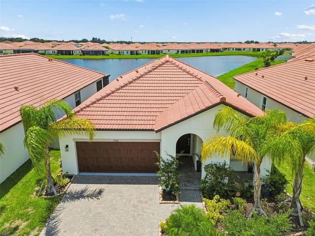 17307 BLUE WALK ST photo