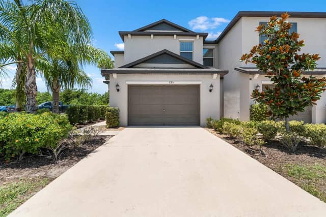 635 ROYAL EMPRESS DR photo