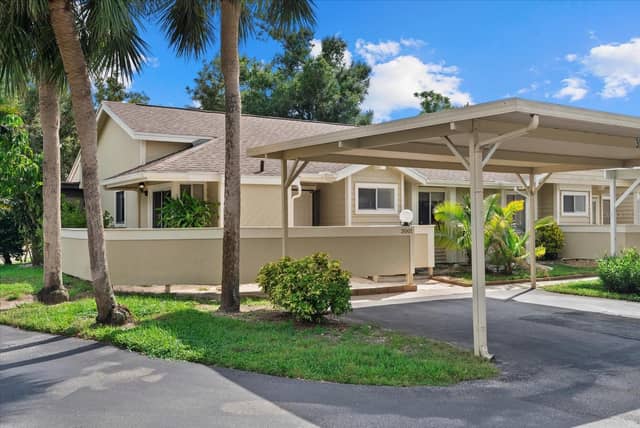 3001 SEAWIND CIR #10C photo