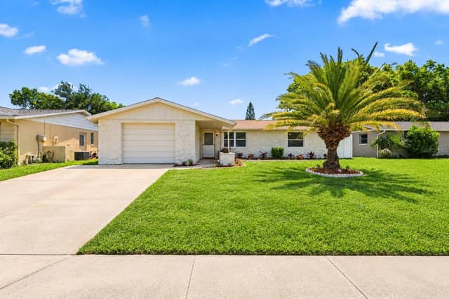 8936 WINDSONG LN photo