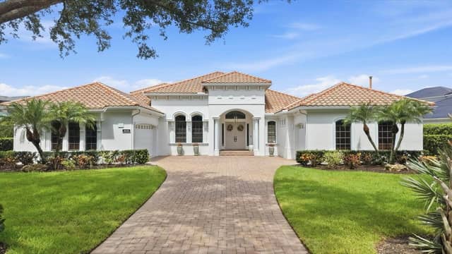 3548 FOUNDERS CLUB DR photo