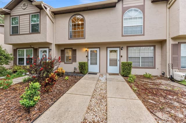 2350 FLETCHERS POINT CIR photo