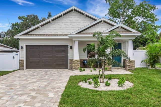 439 LOUDEN AVE photo