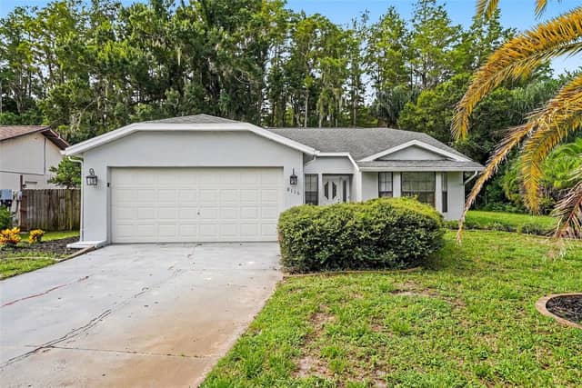 8116 MATTHEW DR photo