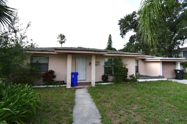 204 SHORE DR W photo