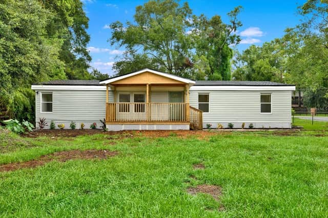 5801 MYRTLE LN photo