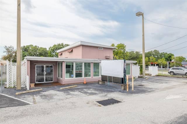 2865 E BAY DR photo