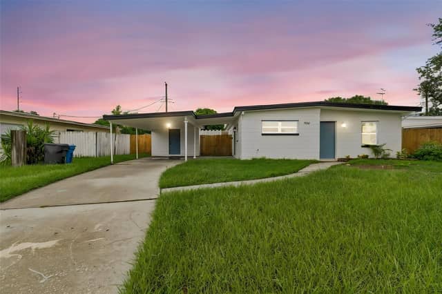 7812 EGYPT LAKE DR photo