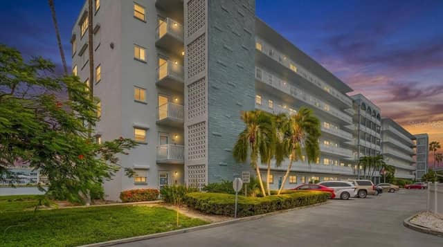 5925 SHORE BLVD S #302 photo