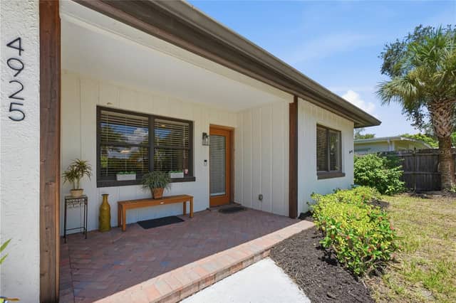 4925 REMINGTON DR photo