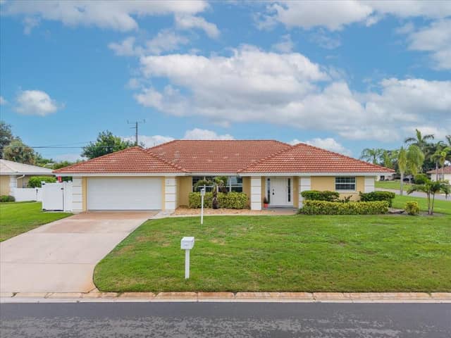 100 MATISSE CIR W photo