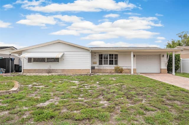 3410 COLUMBUS DR photo