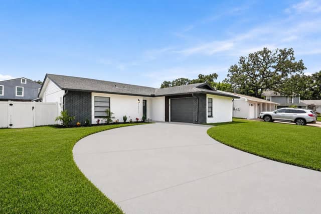 12511 CARDIFF DR photo