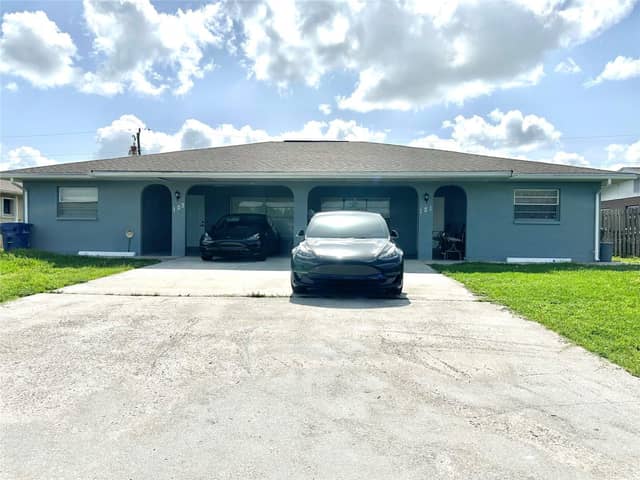 121 GRANADA BLVD photo