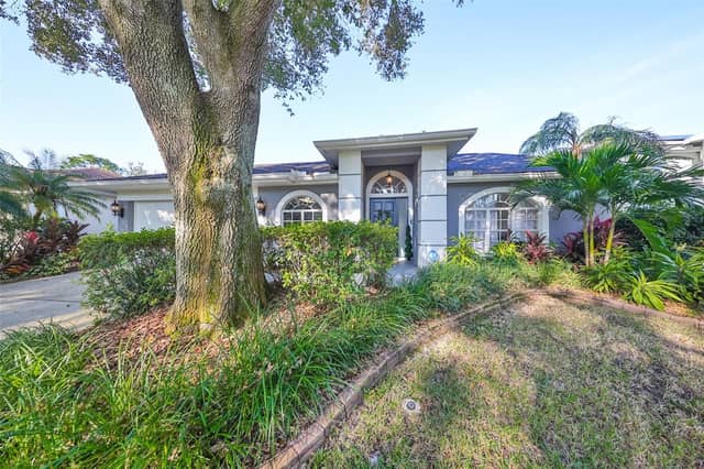 9309 HAMPSHIRE PARK DR photo