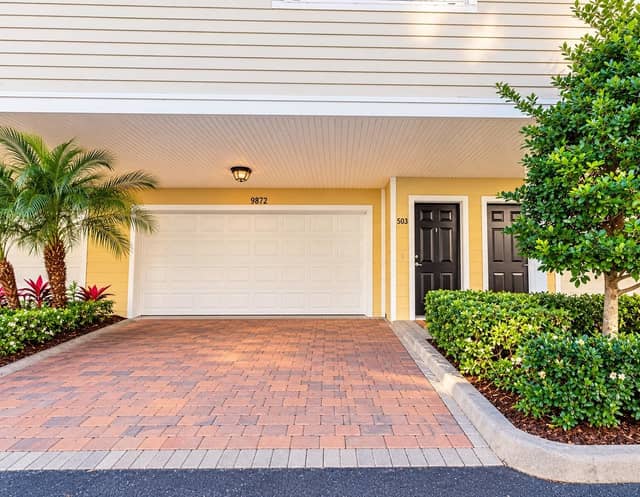 9872 MEADOW FIELD CIR #503 photo