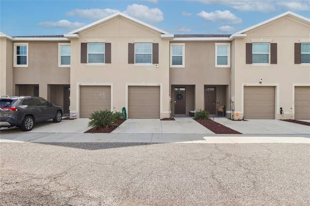 417 NEWMONT CIR photo