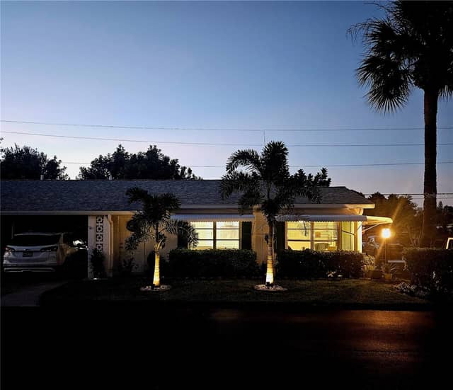 6061 CORAL WAY photo