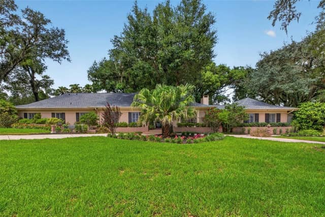 602 S RIVERHILLS DR photo