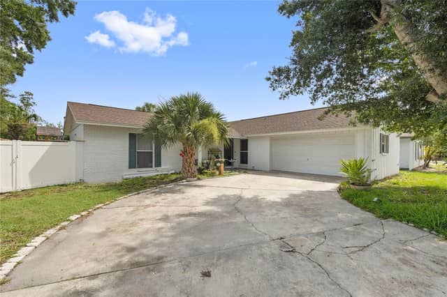 7529 ARMAND CIR photo