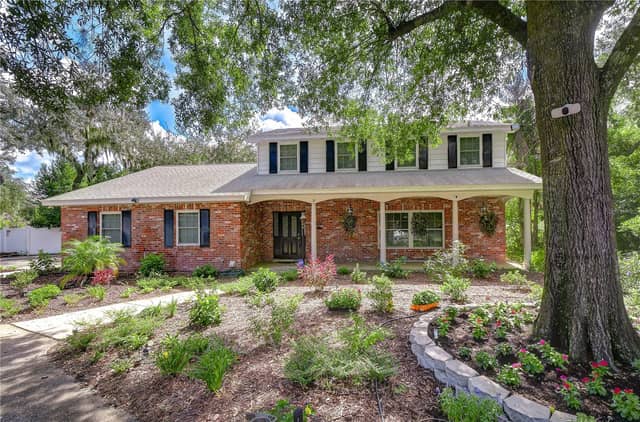 901 WOODVIEW DR photo