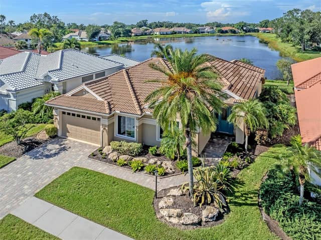 406 WELLINGTON CT photo