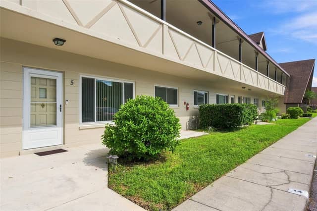 2295 BELGIAN LN #5 photo