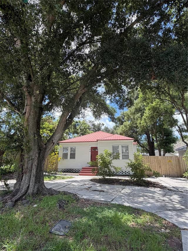 104 W LAMBRIGHT ST photo