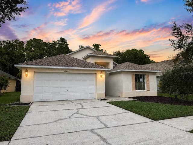 12533 SPARKLEBERRY RD photo