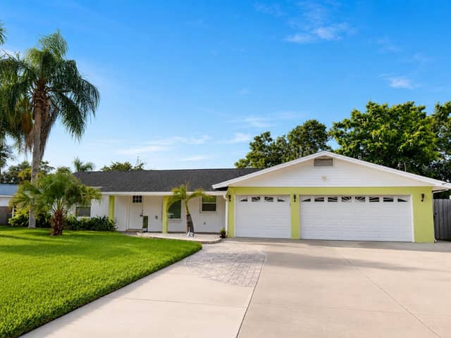 8715 DRIFTWOOD DR photo