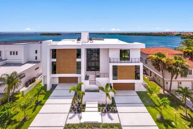 114 SANDS POINT DR photo