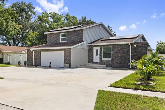 5408 PENTAIL CIR photo