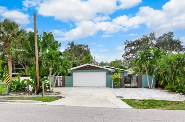 2598 WOOD ST photo