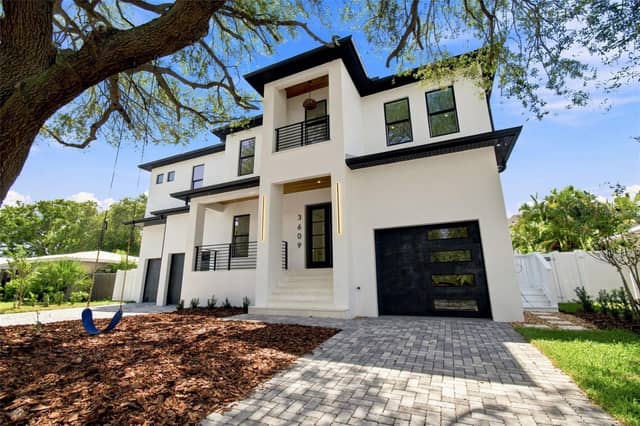 3609 S GARDENIA AVE photo