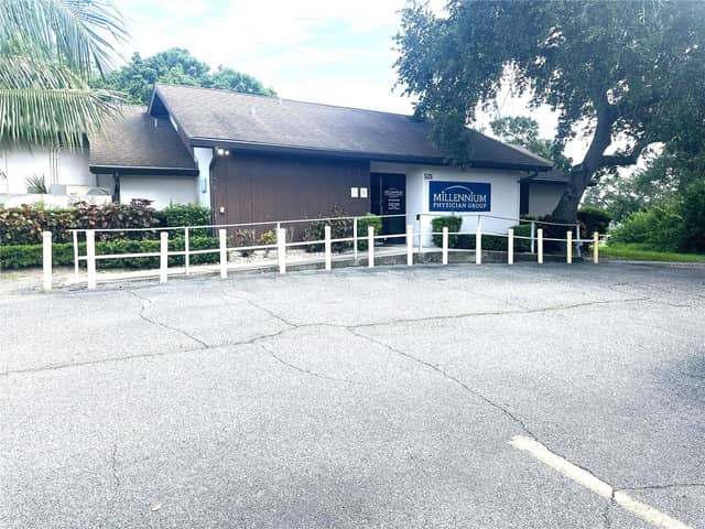 506 4TH AVE W photo