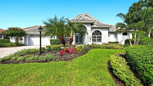 8136 REGENTS CT photo