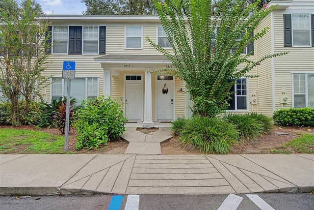 2214 GOLDEN OAK LN photo