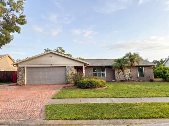 5521 REDHAWK DR photo