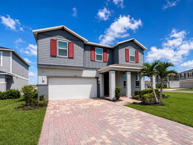 9589 SANDY BLUFFS CIR photo