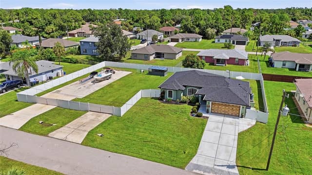 2244 PENGUIN LN photo