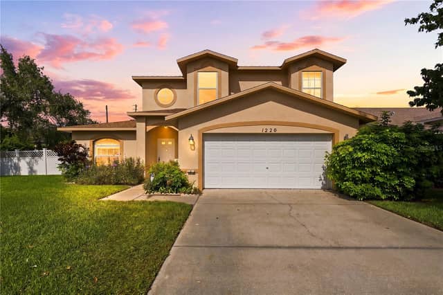 1220 ALEXANDER WAY photo
