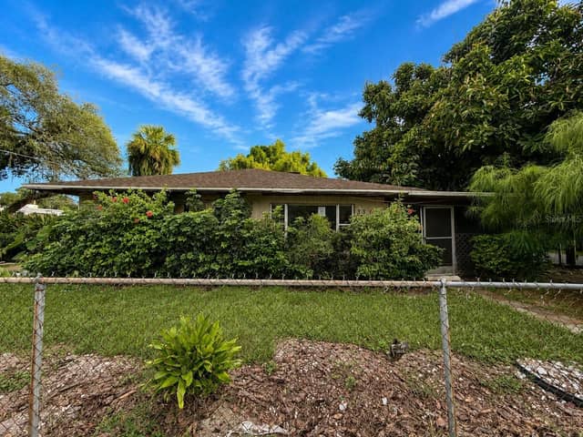 3801 E OSBORNE AVE photo