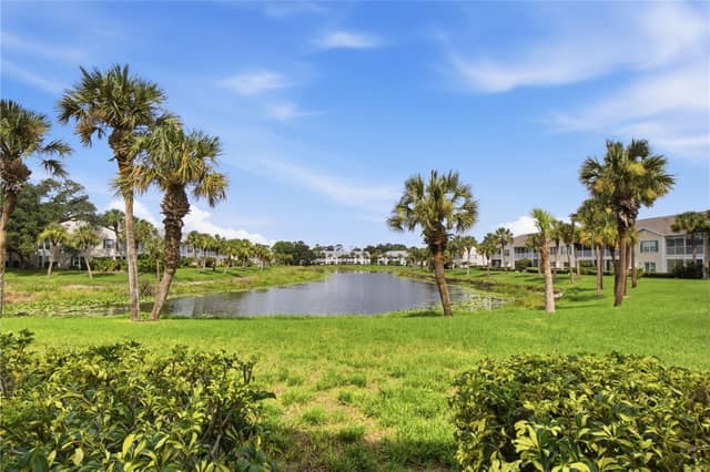 418 LAUREL LAKE DR #106 photo