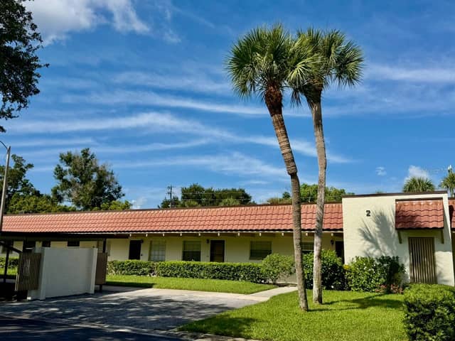 1701 PINEHURST RD #2F photo