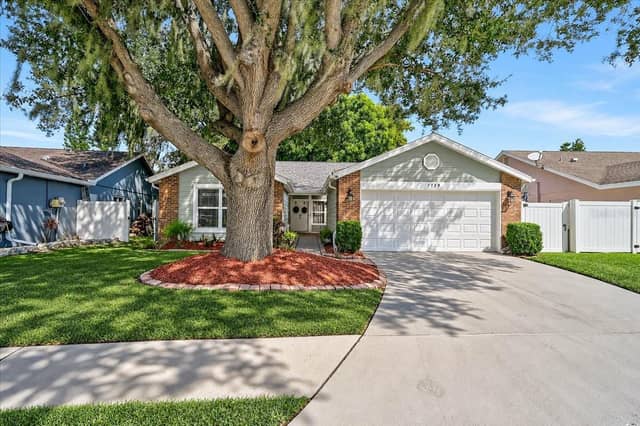 7739 33RD LN E photo