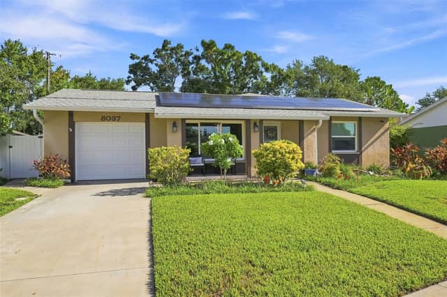 8037 POWDER HORN CIR photo
