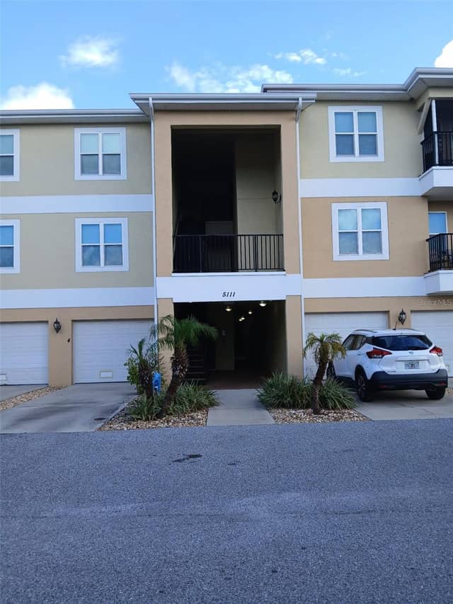 5111 ROYAL PALMS WAY #202 photo