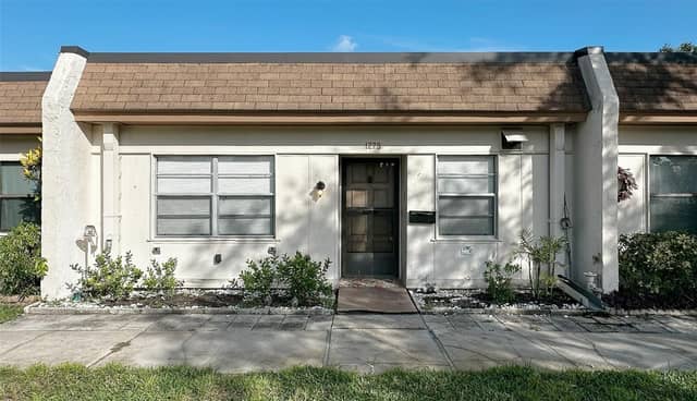 1279 MISSION HILLS BLVD photo